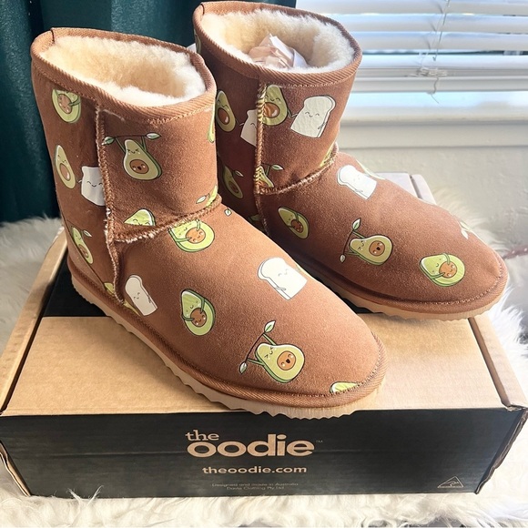 The Oodie Shoes - The Oodie Avocado Ugg Style Boots